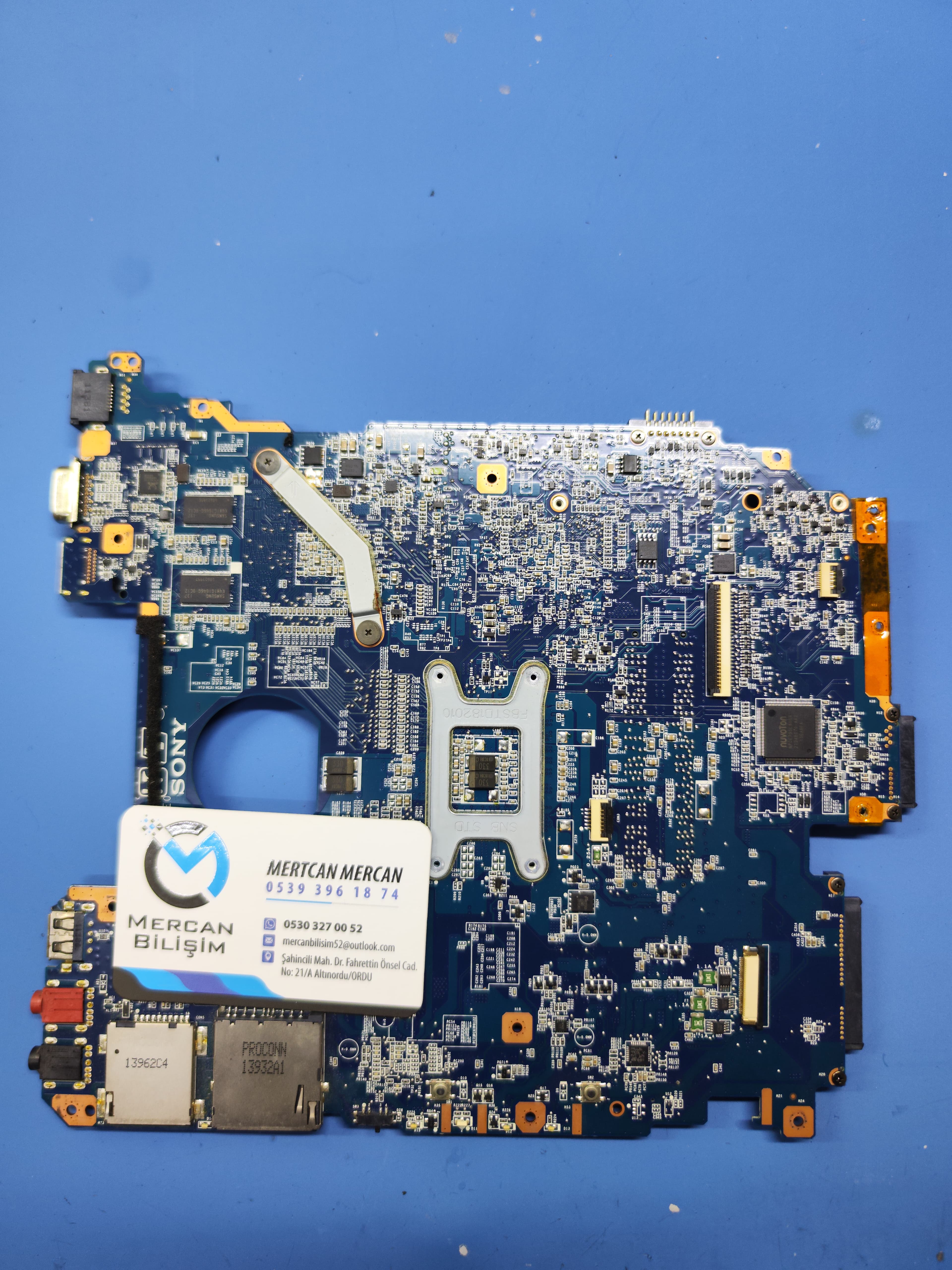 DA0HK1MB6E0 MBX-247 EKRAN KARTLI ANAKART