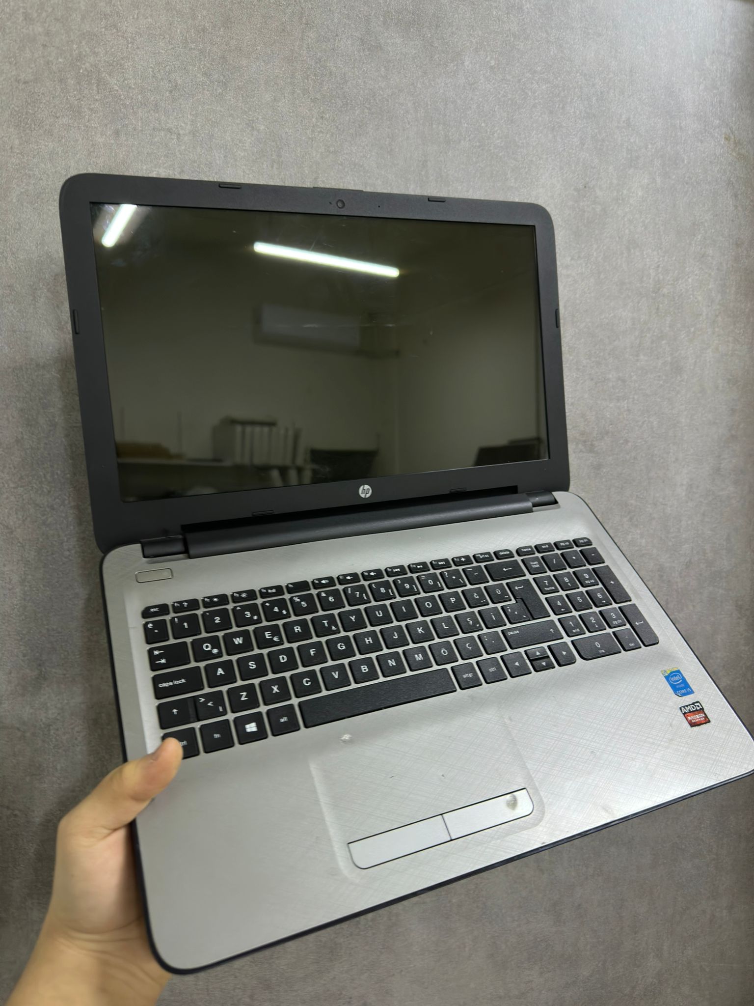 HP 15-AC108NT(2. EL ÜRÜN)